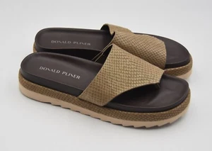 Donald Pliner Lylaa Metallic Snake Print Leather Wedge Slide Sandal 9M - Picture 1 of 8