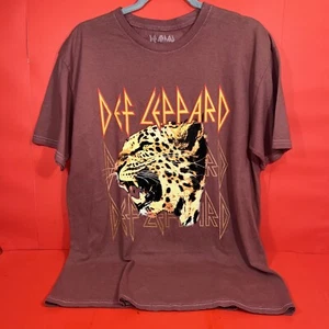 DEF LEPPARD T SHIRT MENS XL   CLASSIC ROCK 80s Retro Pink (Rose) - Picture 1 of 3