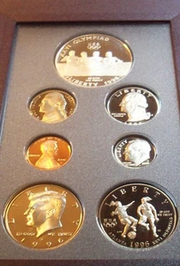 1996 KEY 55K ISSUED OLYMPIC SILVER DOLLAR HALF PROOF PRESTIGE COMMEMORATIVE SET - Picture 1 of 4