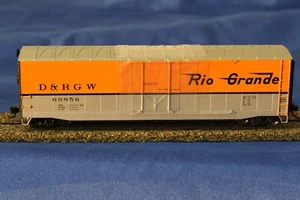 Rivarossi HO 50ft Sliding Door Boxcar w/o Roofwalk D&RGW #60956-HO Scale-HR6465C - Picture 1 of 2