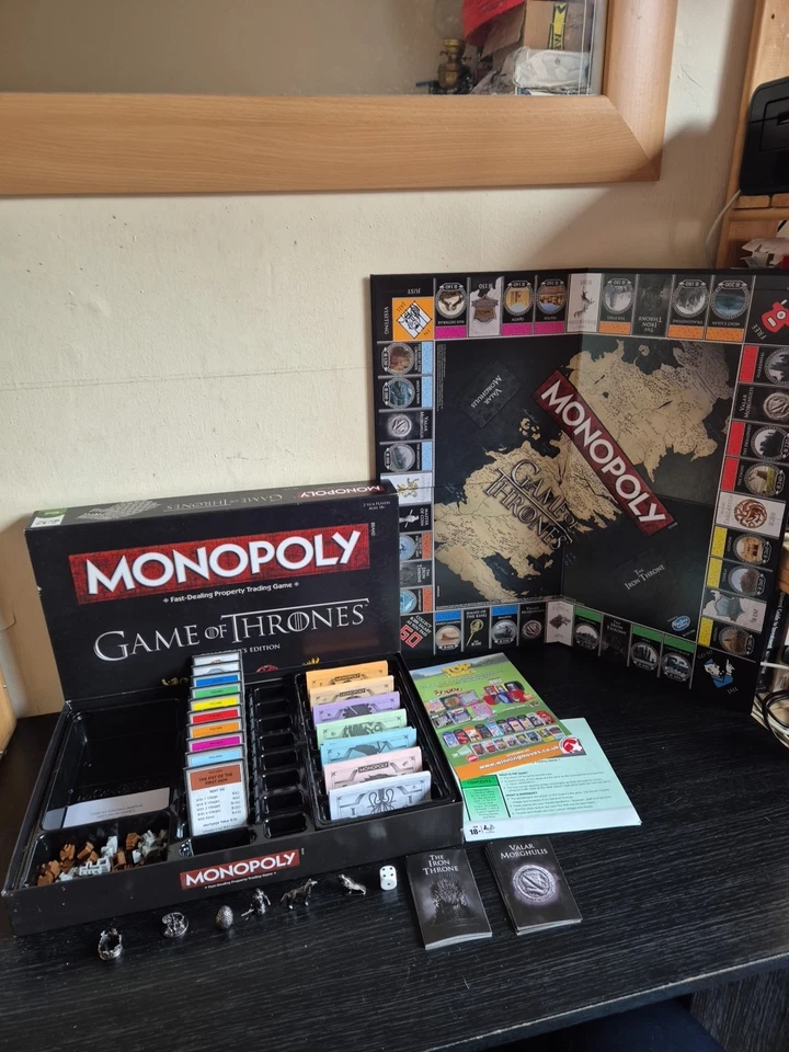 Monopoly Game of Thrones Collector’s Edition Hasbro 2017  - Image 1 of 4