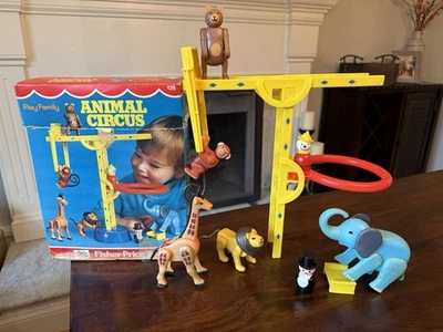 1973 Fisher Price Little People Play Family Animal Circus 135 w Box no Blue Base - image 1 of 4