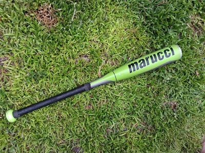 БЕЙСБОЛЬНАЯ БИТА MARUCCI HEXENIOR 28 ДЮЙМОВ 18 УНЦИЙ 2 3/4 ДЮЙМА СТВОЛ ЛАЙМ ЗЕЛЕНО-ЧЕРНАЯ - Изображение 1 из 4