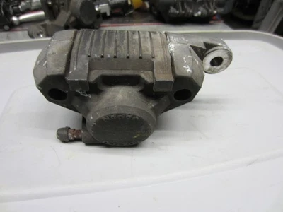 99-02 SUZUKI SV650S SV650 SV OEM PINZA DE FRENO TRASERA Foto 1 de 4