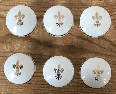Set 6 Vtg Ceramic Porcelain White Gold Fleur De Lis Cabinet Drawer Pulls Knobs - Image 1 of 4