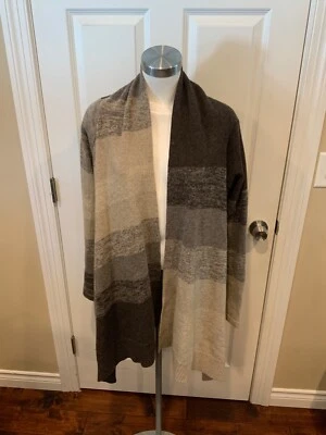 Cardigã BCBG Max Azria listrado bronzeado e cinza 100% lã com frente drapeada, tamanho M - Imagem 1 de 4