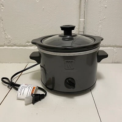 Toastmaster 1.5 Quart Slow Cooker - Black - Image 1 of 4