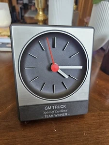 Vintage GM Give Away Desk Clock Tabletop Dealer Advertising Quartz - Picture 1 of 4