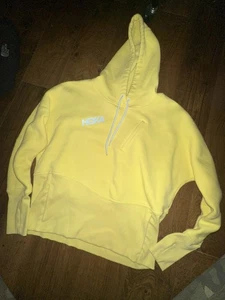 HOKA LIGHT YELLOW HOODED SWEATSHIRT! M - Picture 1 of 3