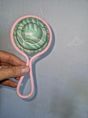 Hochet celluloïd 1940 JOUET ANCIEN n°1 de 6 - Photo 1/4