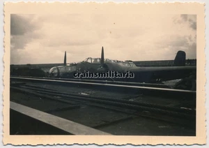 Orig. Foto Verladung Wasserflugzeug Heinkel He115 im Hafen Flugzeug Kran Schiff - Bild 1 von 1