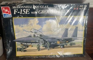 AMT McDonnell Douglas 1:72 Scale F-15E Jet Fighter & Ground Crew Model Kit 30070 - Picture 1 of 3
