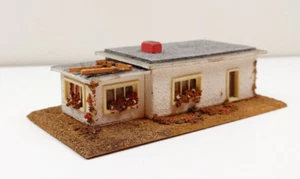 Vaupe 132 Landhaus mit Blumenspalier 1:87 Holz Pappe 1956 Fertigmodell - Bild 1 von 10
