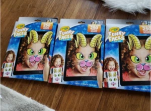 Crayola Funny Faces Zany Zoo (7 Crayons & 22 Interactive Coloring Pages) NEW - Picture 1 of 2