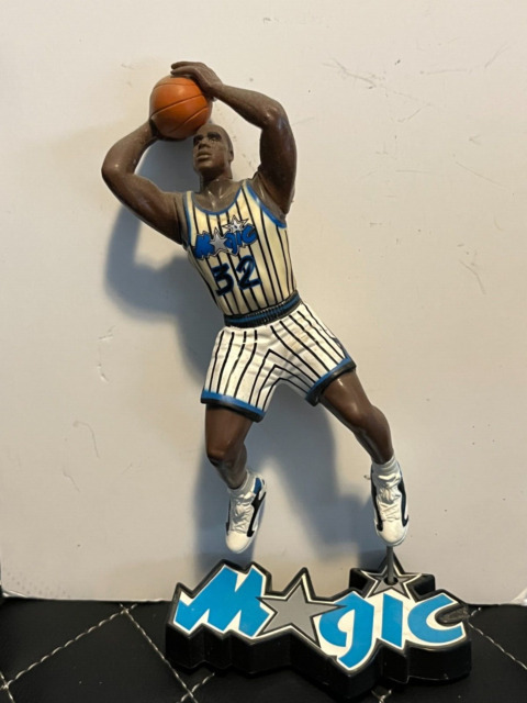  Shaquille O'Neal Orlando Magic Home Jersey #81 Pop Sports NBA  Legends Action Figure (Bundled with Ecotek Pop Protector to Protect Display  Box) : Sports & Outdoors