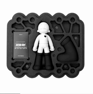 Astroboy Edition Astroboy Special Package Black - Picture 1 of 4