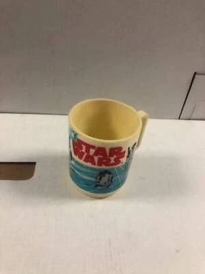 Fox 1977 PLASTIC STAR WARS CUP GOOD CONDITION - Image 1 of 2