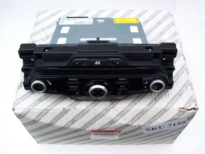 Alfa Romeo Giulietta 940 Radio mit Navigator 12V DC 156100205 2010-2013 - Bild 1 von 6