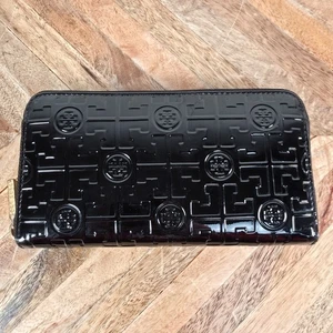Tory Burch Patent Leather Emerson Logo Zip-Around Wallet Black Embossed Timeless - Picture 1 of 12