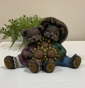 Vtg Ceramic Handmade Country Brown Bear Couple Sitting Sunflower Figurine - Imagen 1 de 7