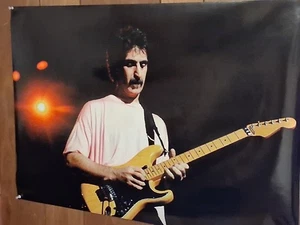 frank zappa mit Gitarre Poster - Bild 1 von 8