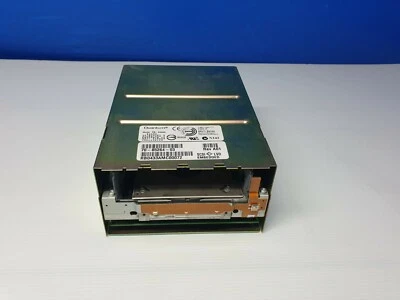 Quantum SDLTi Series SCSI LVD TR-S34AX Internal Tape Drive - Image 1 of 4