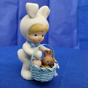 Enesco Holly Babes Easter Baby in Bunny Suit Blue Woven Basket Figurine 1983 - Picture 1 of 12