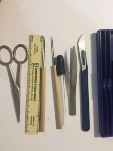 Carolina Biological supply co. Student Dissecting Kit In Case - Picture 1 of 3