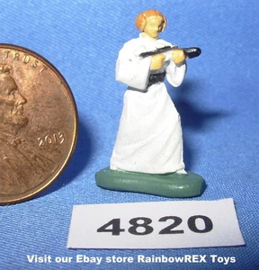 Star Wars Micro Machines Action Fleet PRINCESS LEIA with BLASTER Figure #2 - Picture 1 of 1