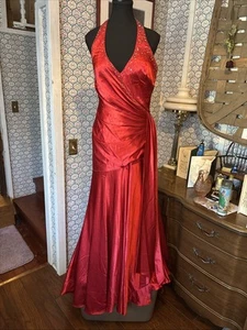 Red Sleeveless Prom/Evening Gown /Bridesmaids Dress Beaded – Floor Sample Sz 8  - Picture 1 of 5