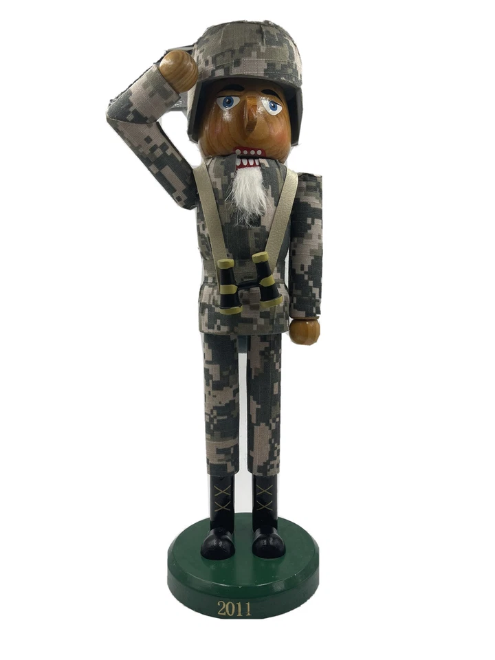 2011年美国陆军军用胡桃夹子14英寸高  — 第 1/2 张图片