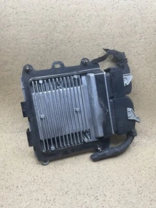 2009 Jeep Compass Patriot Engine Computer Module 68031775AD Manuel OEM 4 CYL - Picture 1 of 4
