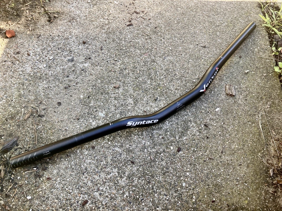 Syntace Vector Ultralite 25.4 / 660 毫米 / 16° / 1.5 英寸 DH/XC 山地自行车车把 — 第 1/4 张图片