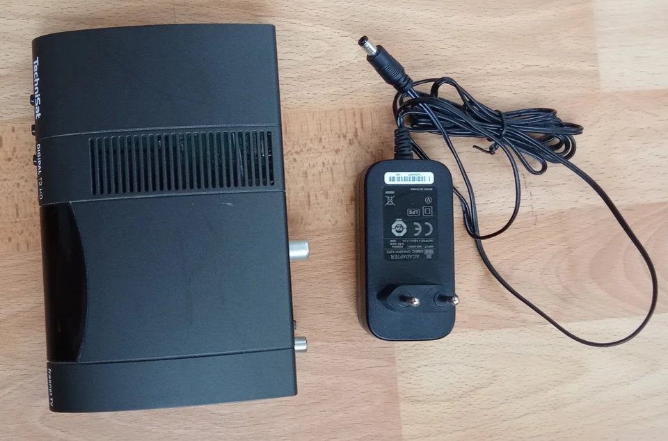 TechniSat Digital T2  Freenet TV HD - Bild 1 von 4