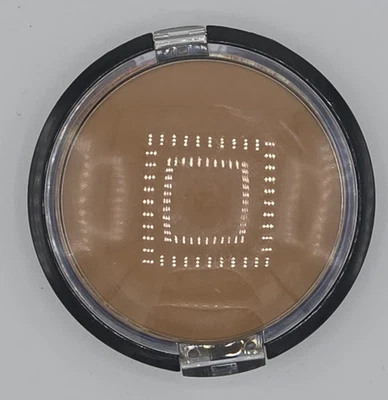 Bronceador iluminador Mary-Kate and Ashley bronce iluminado por el sol  Foto 1 de 2