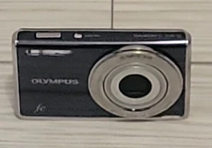 Olympus FE-4010 Digital Camera 12MP 4x Zoom Parts Repair - Picture 1 of 8