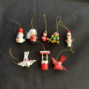 Vintage Holz handbemalt Weihnachtsschmuck Lot/8 80er 90er Urlaub 1-2" Holz - Bild 1 von 15