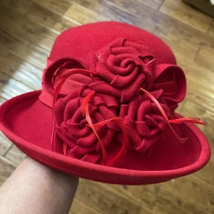 Vintage Banash Red Hat Women’s 100% Wool Lite Felt USA From Boston - Picture 1 of 4