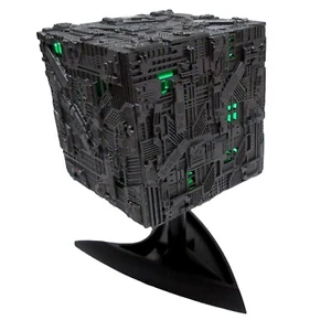 Model Borg Cube Lights + Makes Sounds Star Trek Next Generation Ship - See Video - Picture 1 of 8
