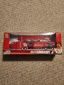 2007 Winner's Circle Hauler Tin Set w/2 1:64 Stock Cars - Dale Earnhardt Jr. #64 - Picture 1 of 1