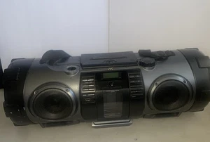 JVC RV-NB70B, Powered Woofer Boom Box Tested And Working - Read Guitar - Picture 1 of 6