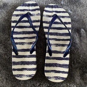 Ladies Flip Flops Nautical Stripes Brand New Size 3/4 - Picture 1 of 4