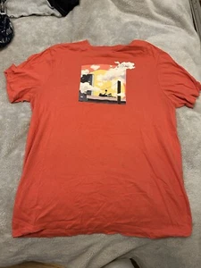 Nike Tee - Picture 1 of 3