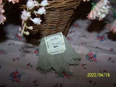 Anciennes applications en lin. Tulipe. Lot de 12 avec étiquette. Réf : n°149 - Photo 1/4