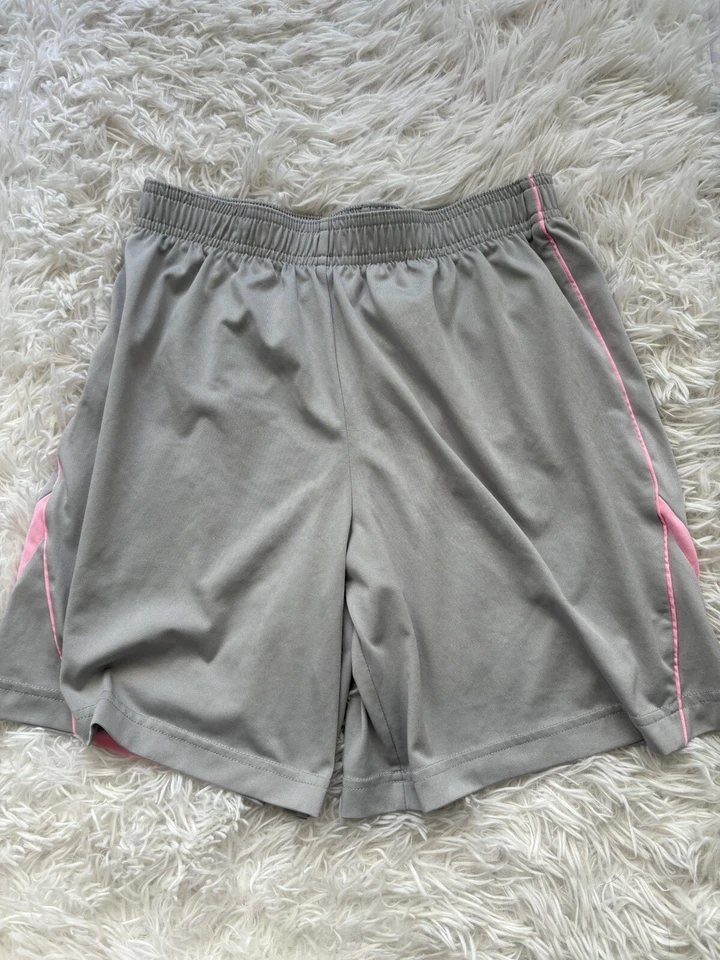 Danskin Now Girls talla Pantalones cortos deportivos clásicos grises (rosa) 14/16. Bonito par. Comf  Foto 1 de 4