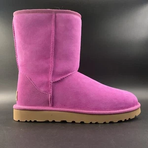 UGG CLASSIC SHORT II BOOT PURPLE RUBY SUEDE SHEEPSKIN LINING WOMEN US 7 / EU 38 - Picture 1 of 15