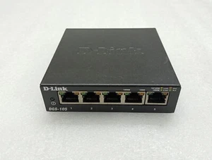 D-Link DGS-105 C6 5V 1A 5 Port Desktop Switch - Picture 1 of 7