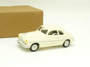 Resina Sb 1/43 - Ford Vedette Coupé Blanco - Imagen 1 de 3