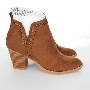 Dolce Vita DV8 Jace Faux Suede Boots Women's 7.5 NEW - Picture 1 of 8