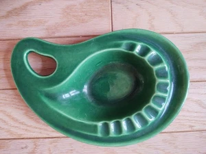 Royal Haeger Green Biomorphic MCM Ashtray - Picture 1 of 2